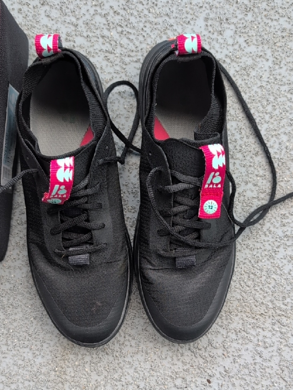 Bala Twelves Nocturnal Black Sneakers, Womens 11, Mens 10, EU 42, Like New - Picture 4 of 7